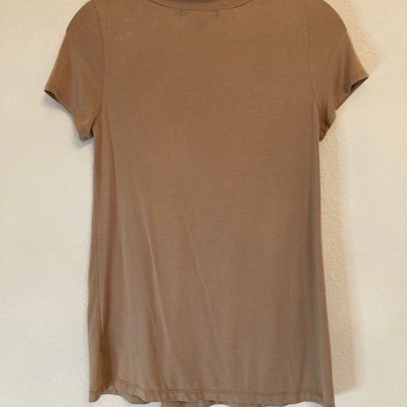 Lulu’s top - Picture 3 of 3